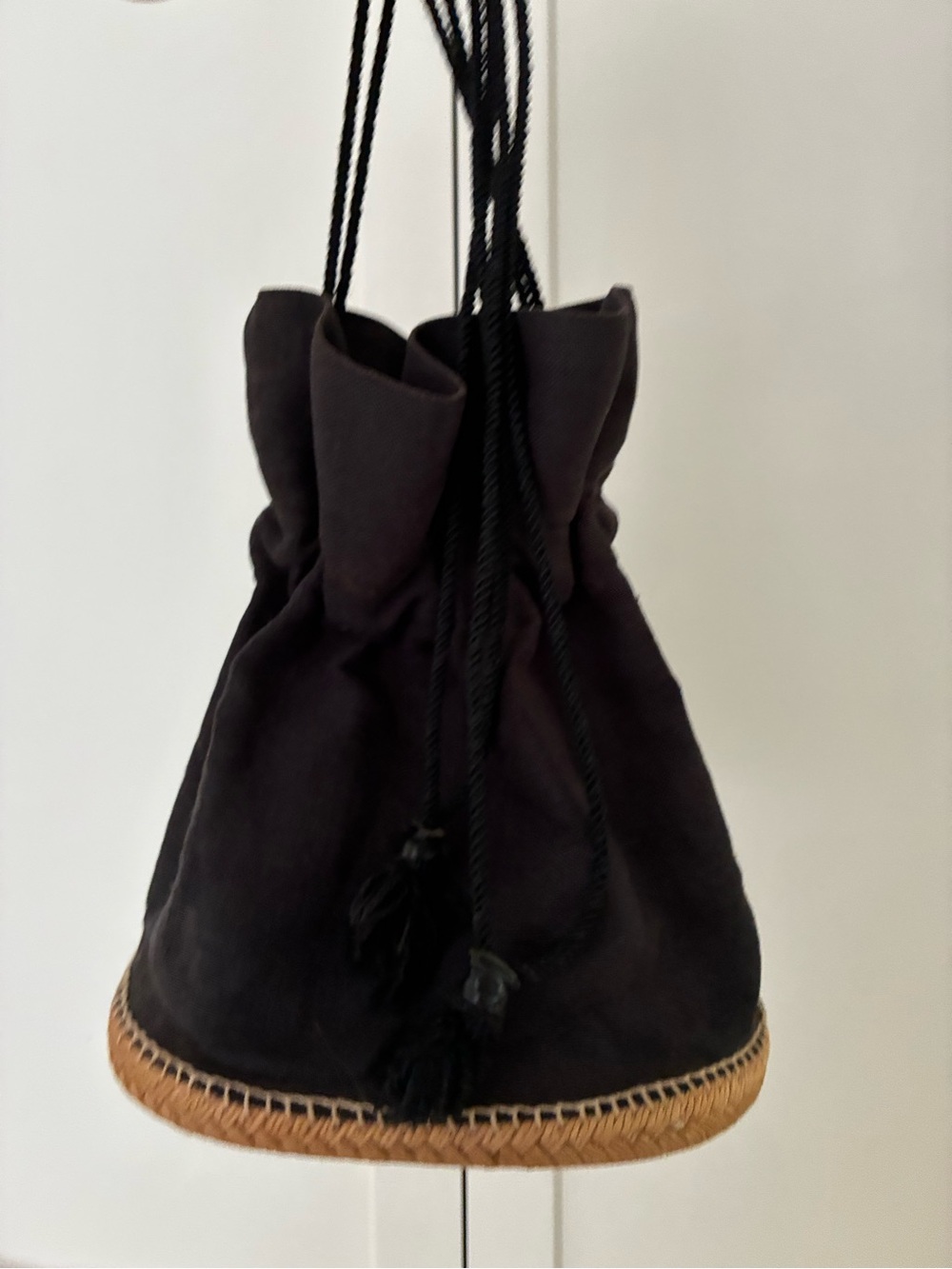 Donna Karen Black label Drawstring Linen Bucket Bag